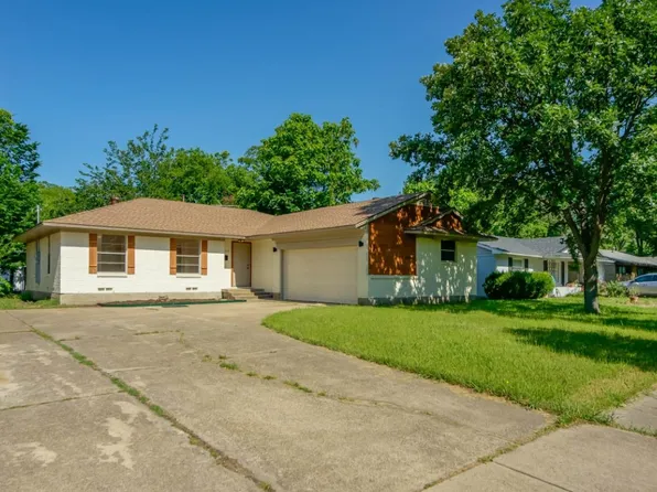 13233 Challaburton Dr, Farmers Branch, TX 75234