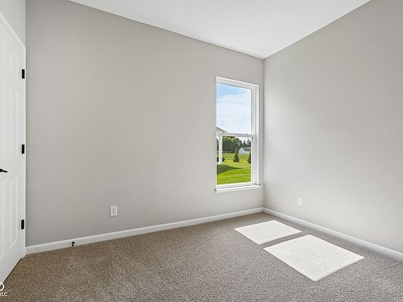 4th image of 10603 Mangrove Dr