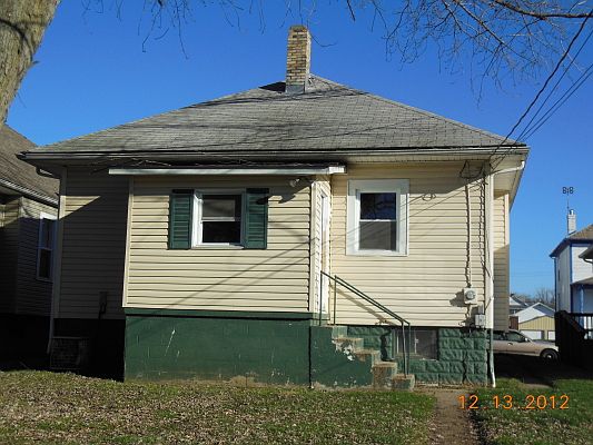 2nd image of 735 Munson Ave