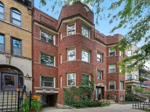 716 W Barry Ave APT 3, Chicago, IL 60657