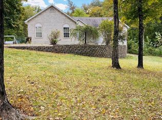 3936 Burgio Ln, Hillsboro, MO 63050