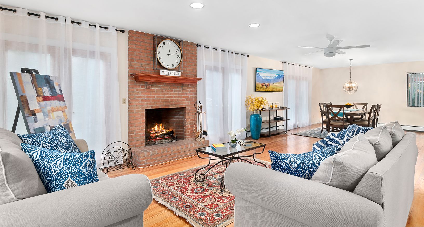  Living room