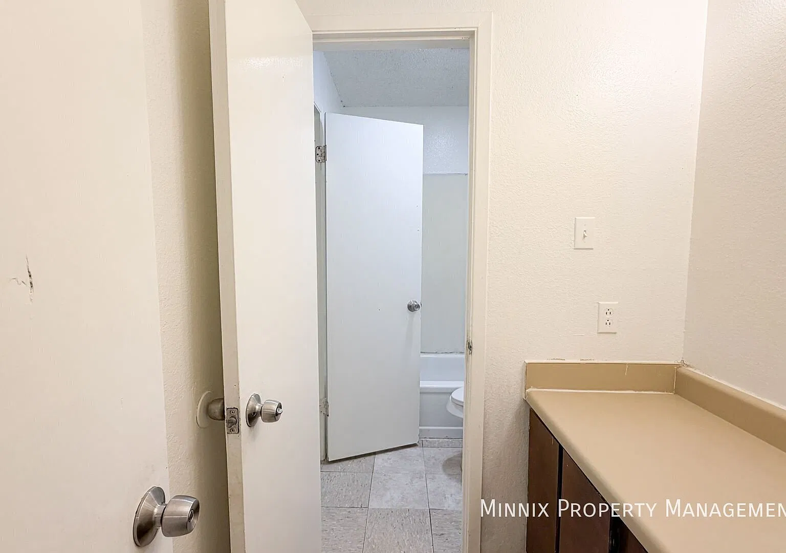 629 S. Crosby St. — Photo 4