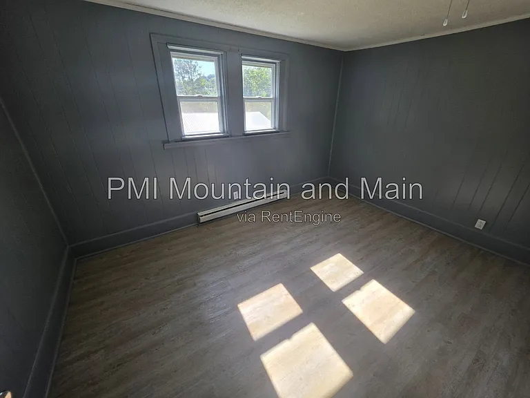 51 Summit St #1 — Photo 15