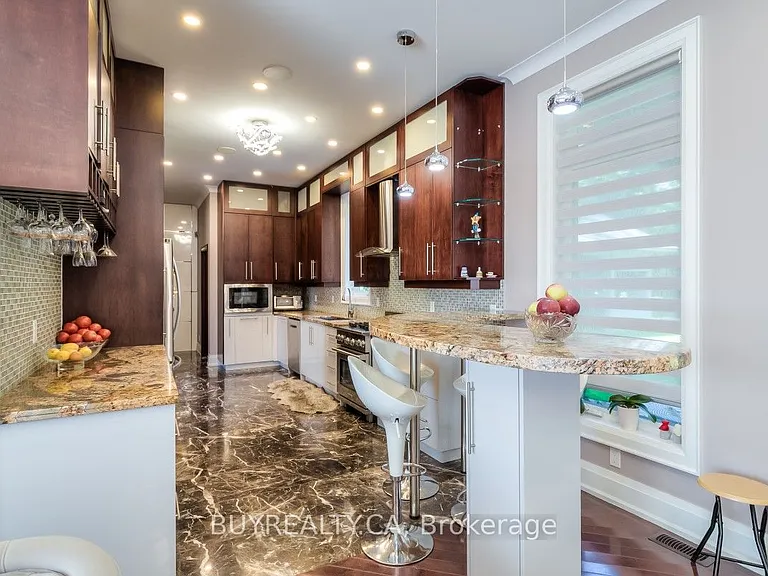 2530 King Rd — Photo 3