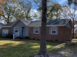 121 Larson Rd, Summerville, SC 29485