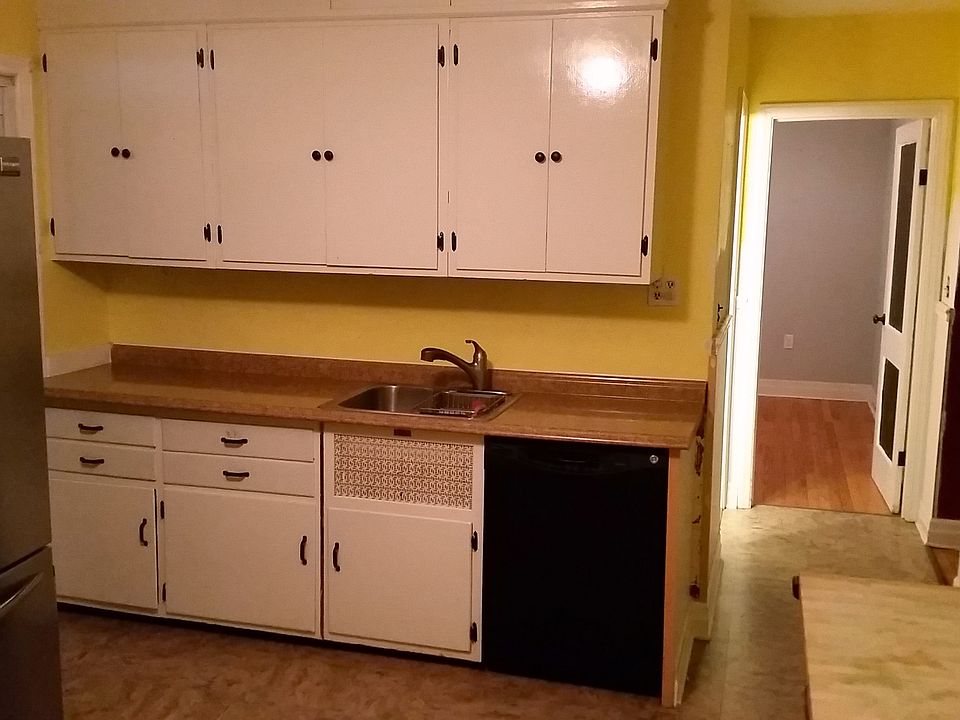 2nd image of 35 Beachview Ave