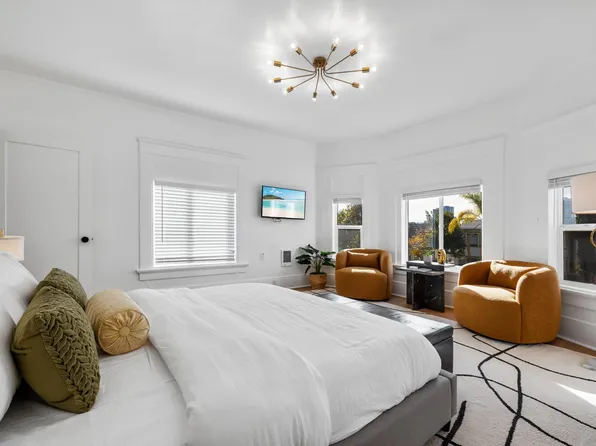 1055 21st St APT 1, San Diego, CA 92102