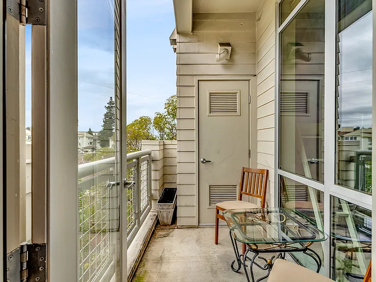 1655 N California Blvd #440 — Photo 30