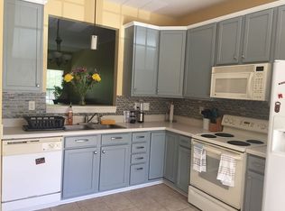 864 Tiger Ln, Charlotte, NC 28262