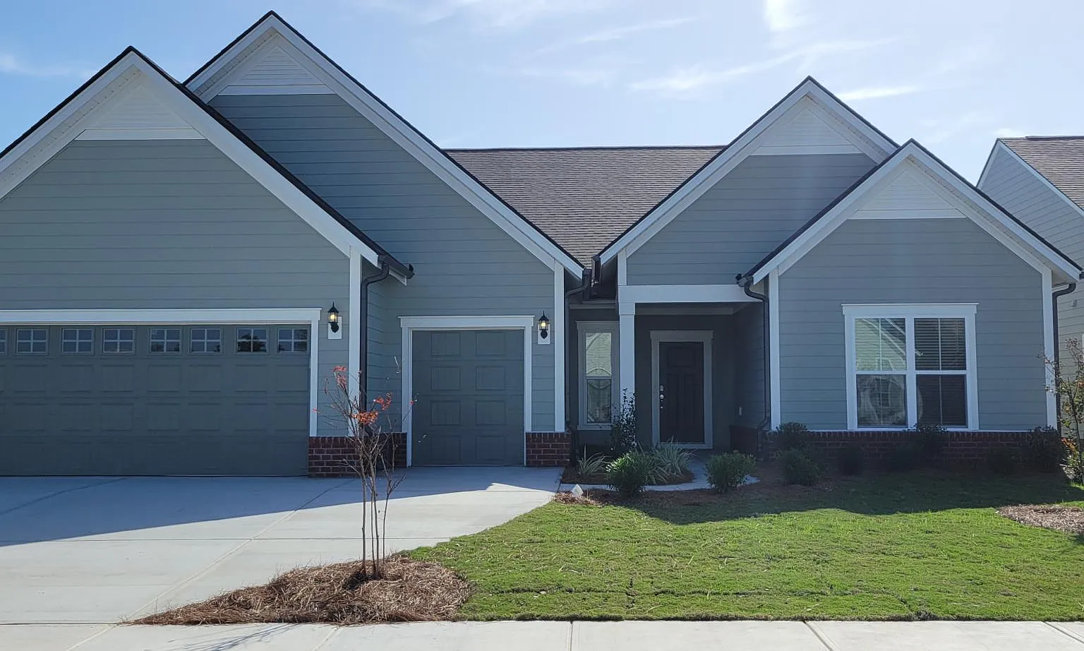 7403 Sarteano Dr — Photo 1