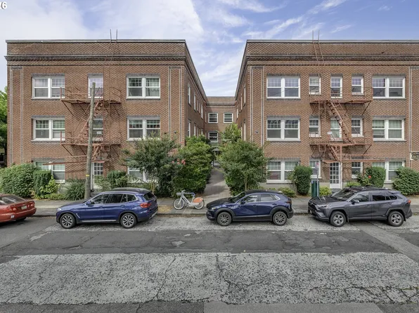 1509 NE 10th Ave Unit 205, Portland, OR 97232