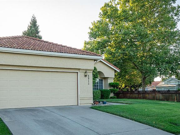 5th image of 8912 Laguna Star Dr