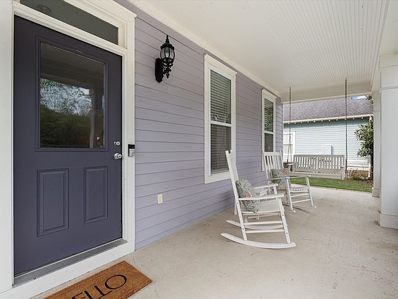 3rd image of 846 Beth Dr