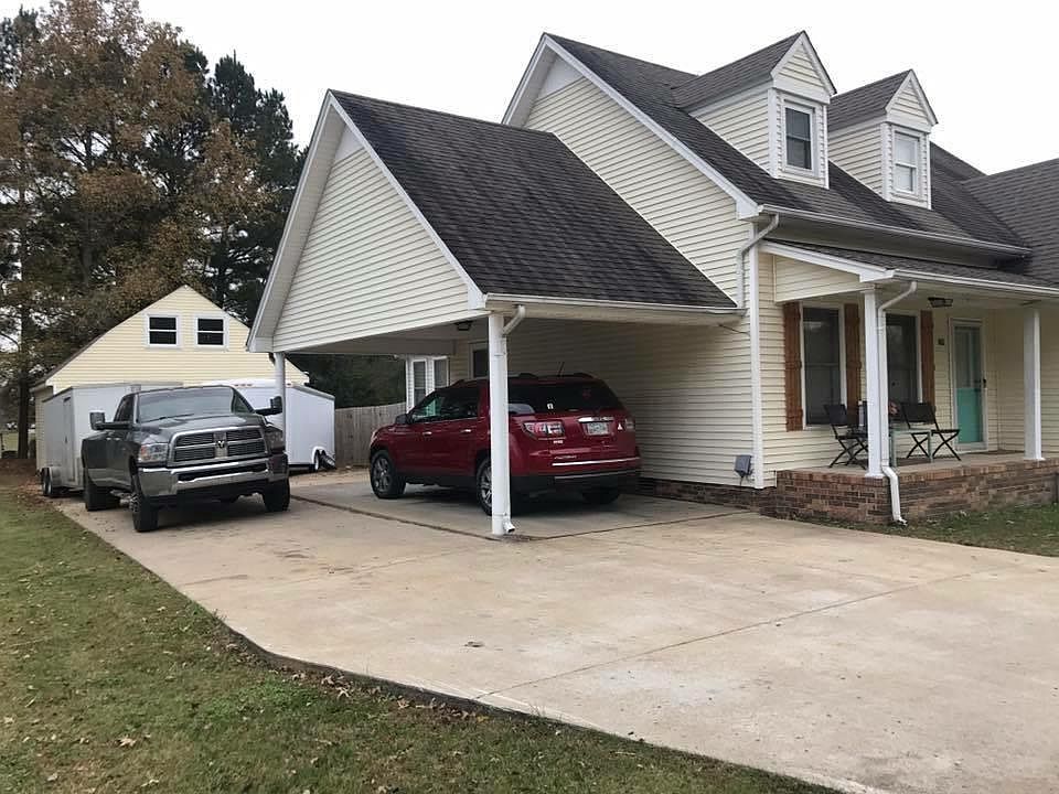 1st image of 109 Blackwood Dr
