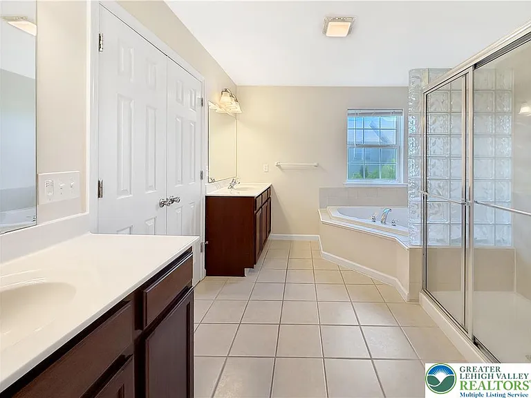 320 Blue Sage Dr — Photo 9
