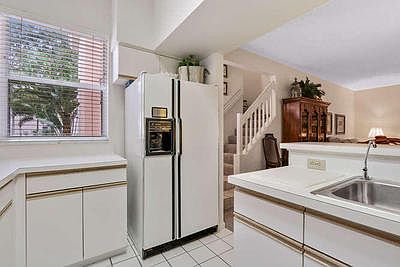 3301 Fairway Kitchen 1