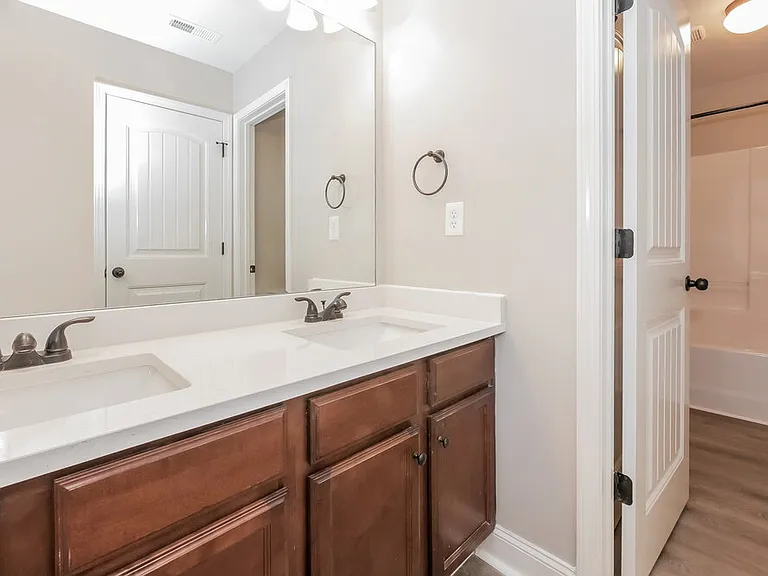 1210 Pebble Rock Rd — Photo 15