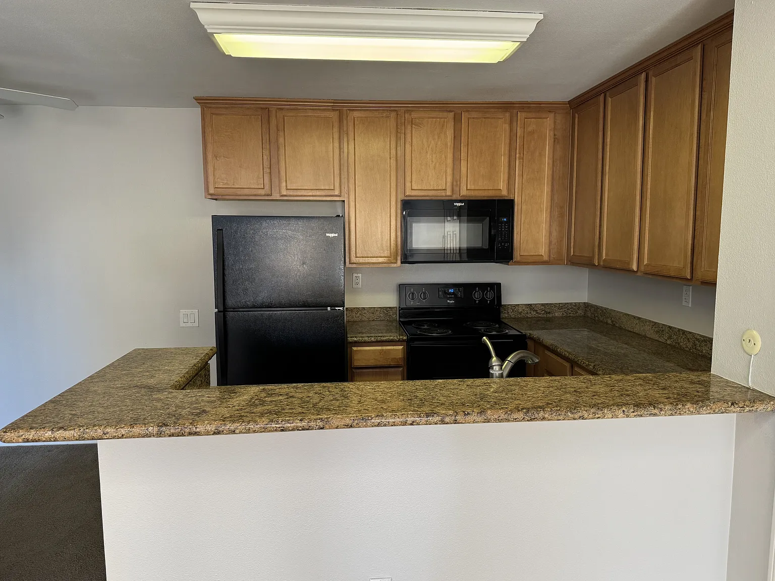 3454 Castle Glen Drive - 228 — Photo 3