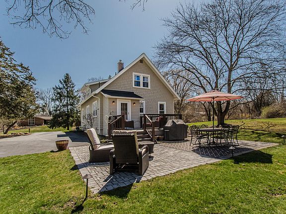 3rd image of 3550 Dixboro Ln