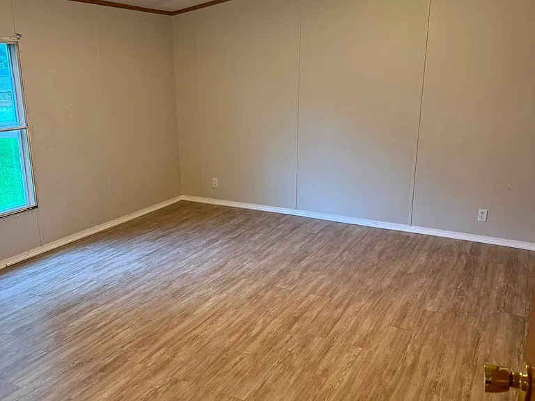 120 Shady Dr — Photo 6