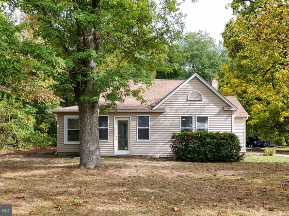 536 Kessel Ave, Franklinville, NJ 08322