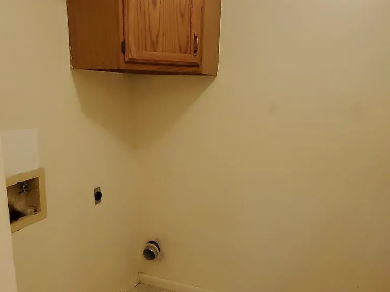 8122 Wiebelo Dr — Photo 30
