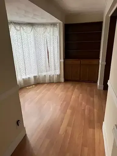 3 bed, 2.0 bath, $2,400 — Photo 4