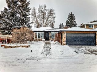 36 S Dalrymple Grn NW, Calgary, AB T3A 1Y2