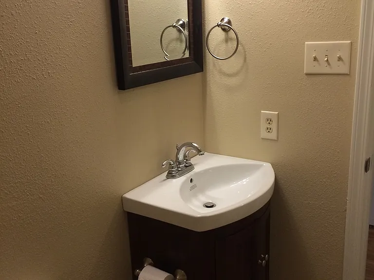 10616 Debbie Ln — Photo 13