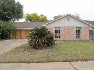 16310 Morning Mist Dr, Houston, TX 77090