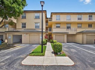 2040 Greenview Shores Blvd APT 205, Wellington, FL 33414