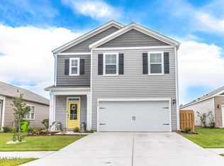 613 Airlie Vista Ln, Holly Ridge, NC 28445