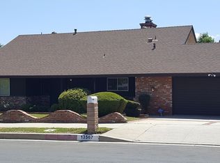 13567 Borden Ave, Sylmar, CA 91342