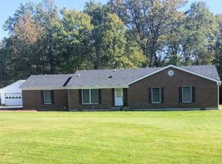2166 Dean Rd, Bethel, OH 45106