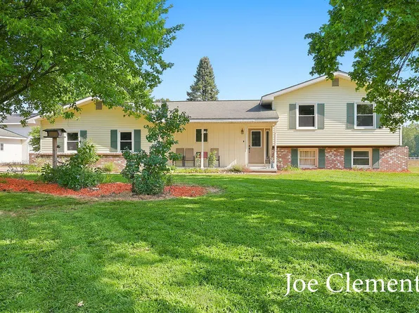 2283 Nineteen Mile Rd, Kent City, MI 49330