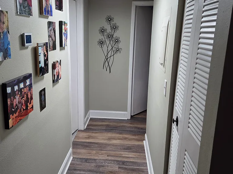 6018 Laketree Ln #C — Photo 7
