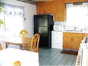 3rd image of 1225 Dorothy St