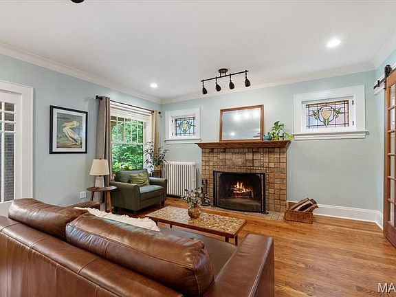 5th image of 7704 Country Club Ct