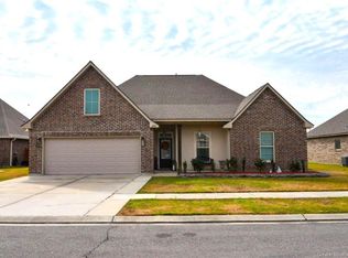 3222 Finwood Dr, Lake Charles, LA 70607