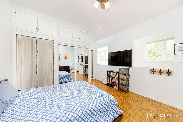 Sold by Halstead Real Estate | media 22