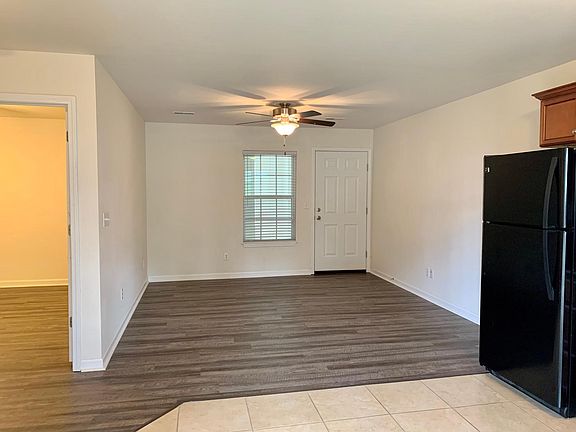 3rd image of 765 State Highway Z APT 2