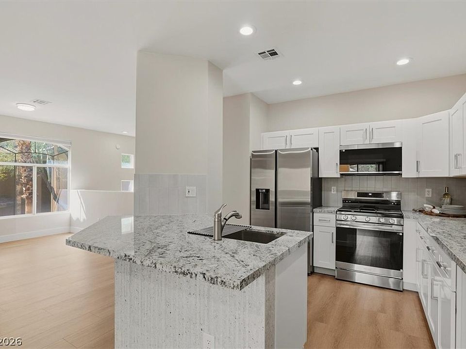 1st image of 1608 Hills Of Red Dr Unit 201