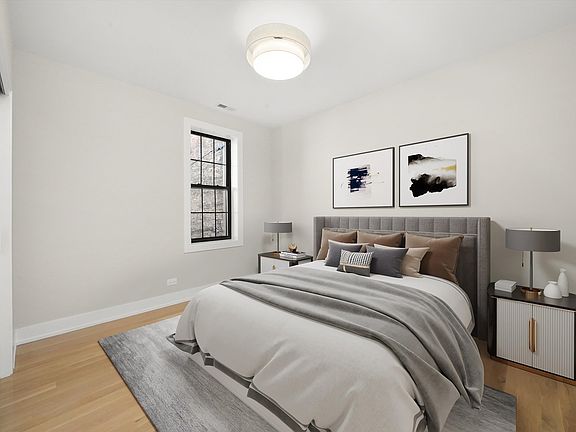5th image of 4153 N Hermitage Ave #2S