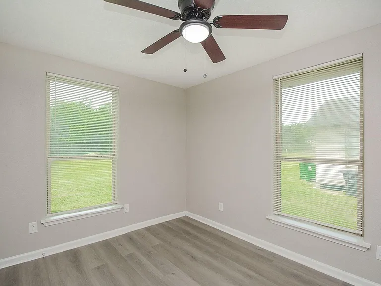 6014 Collingsworth St #2 — Photo 10
