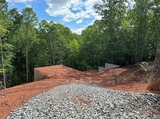 1425 Calhoun Rd #19, Dahlonega, GA 30533