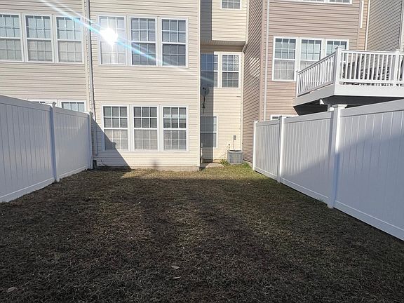 5th image of 4803 Limestone Ct