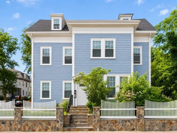 103 Winthrop St #3, Roxbury, MA 02119
