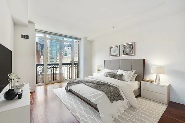 Rented by Corcoran | media 3