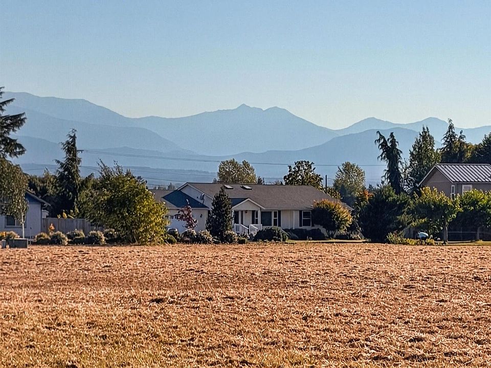 1st image of Territory Rd